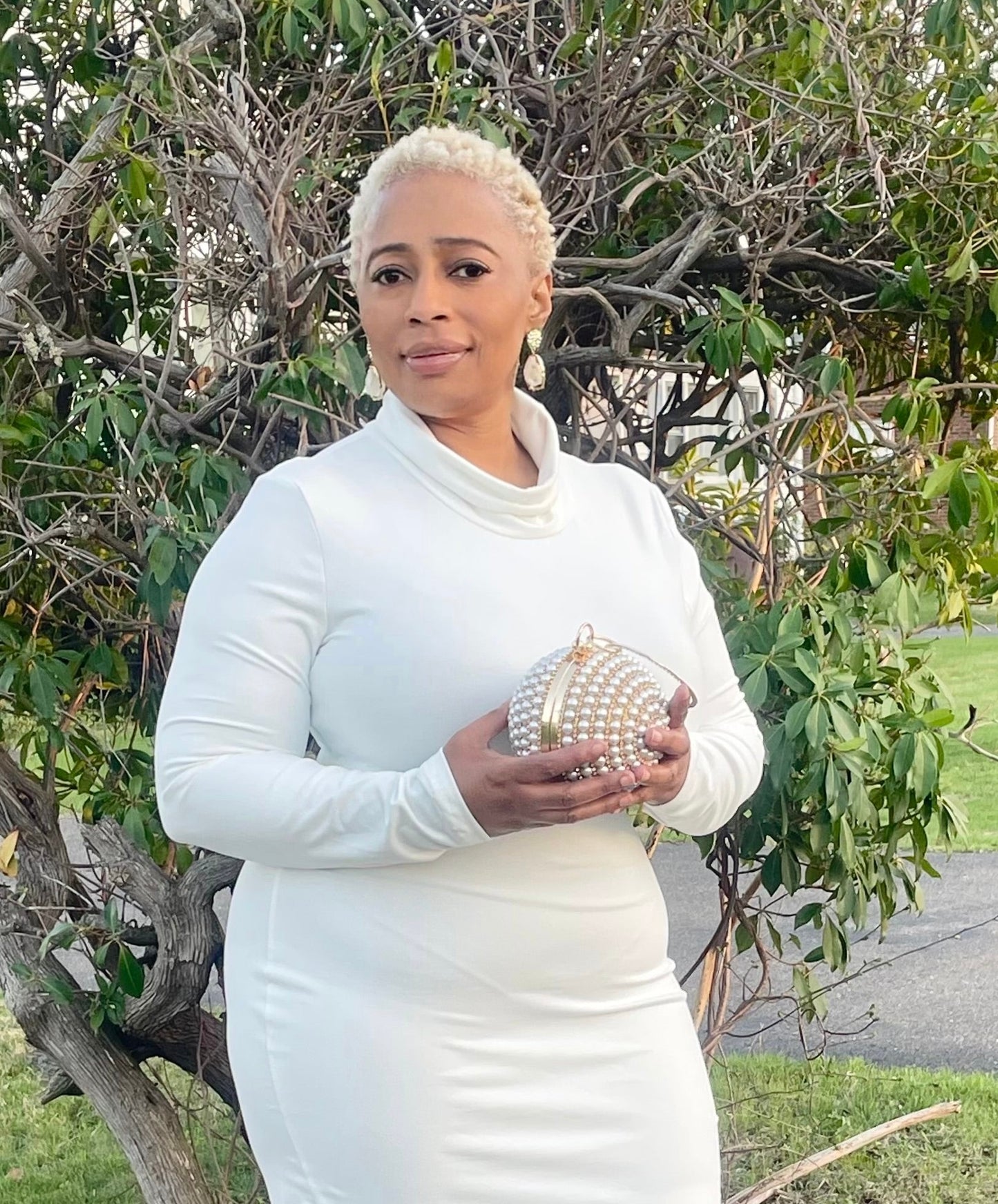 Gold Pearl Ball Clutch