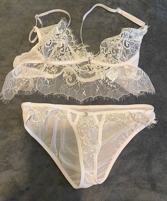 Snow White Lace Set